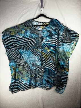 Sunflower women’s free size kaftan NWT
